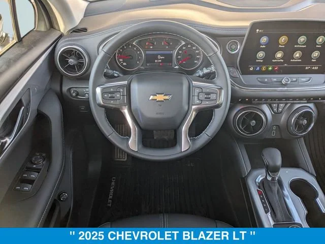 2025 Chevrolet Blazer 3LT - Photo 12
