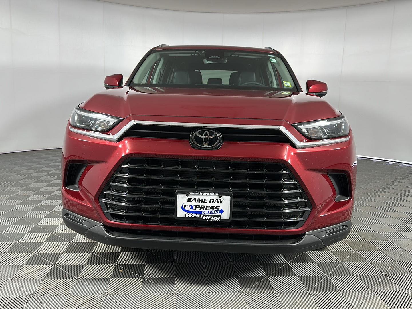 Certified Used 2026 Ruby Flare Pearl Toyota XLE image 2