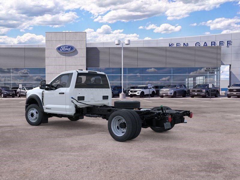 New 2026 Oxford White Ford XL image 4