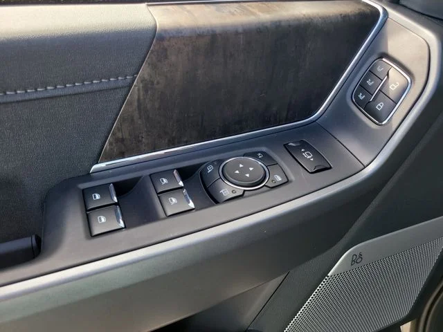 New 2026 Gray Ford Lariat image 18
