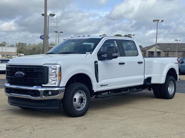 New 2026 Oxford White Ford XL image 5