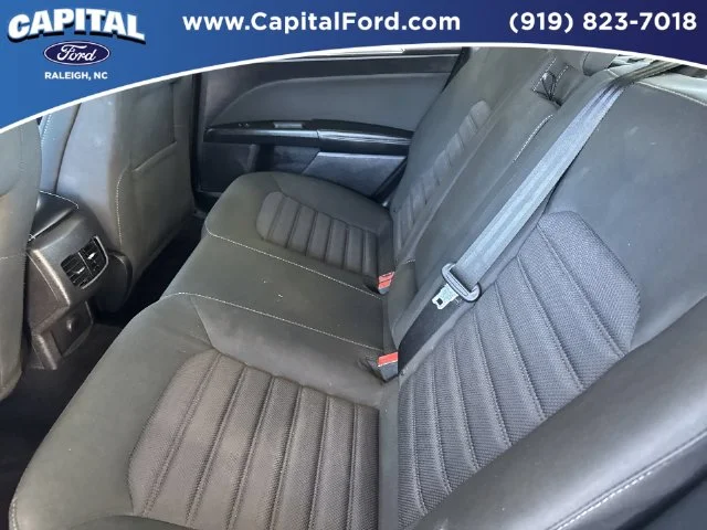 Used 2018 White Ford SE image 18
