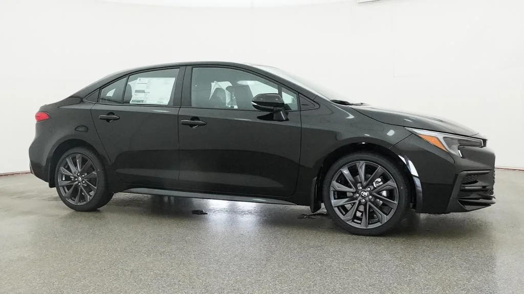 New 2027 Inked Toyota SE image 11