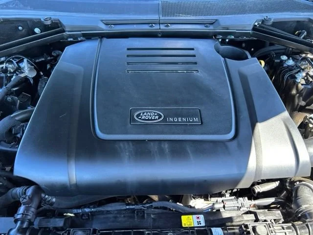 Used 2025 Black Land Rover 110 P300 image 25