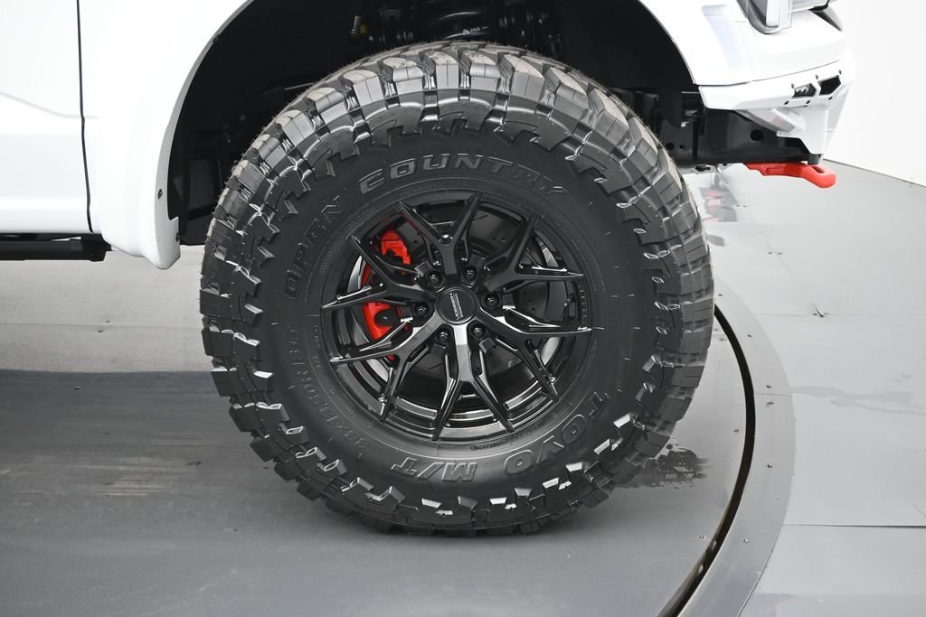 New 2026 Oxford White Ford Raptor image 25