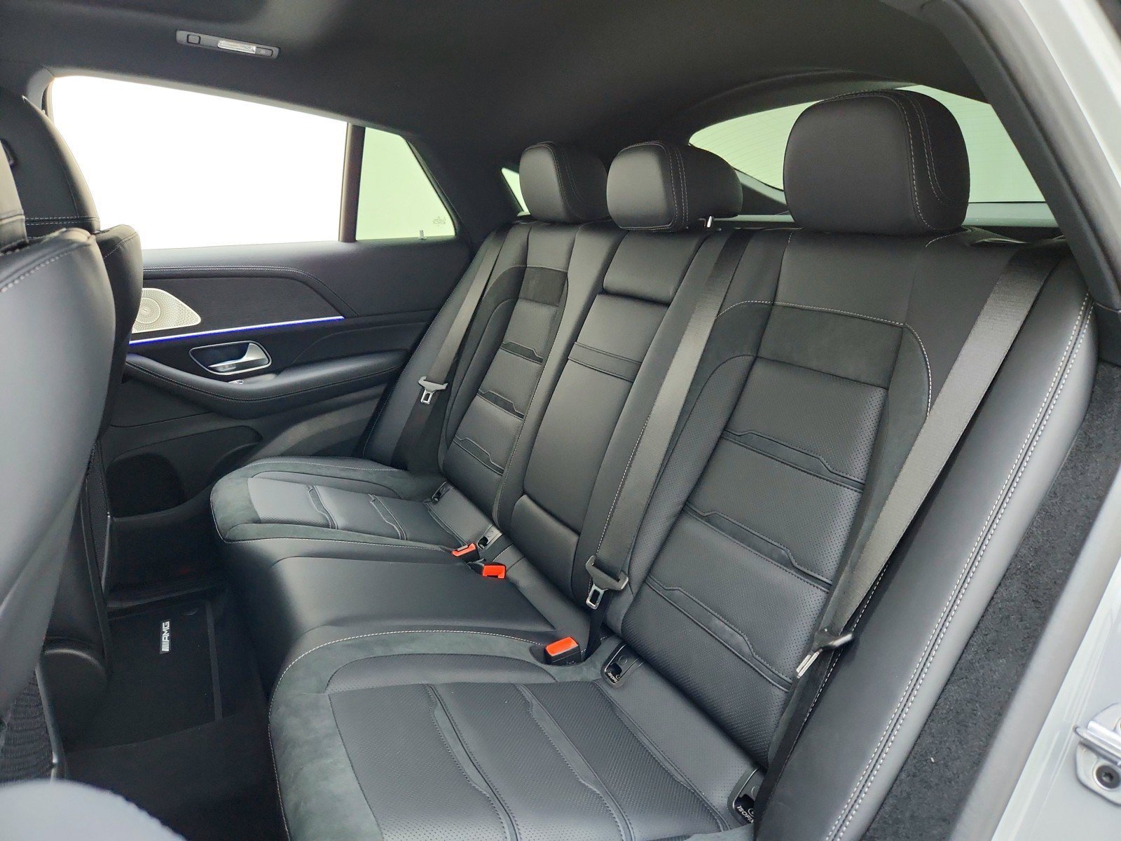 New 2026 MANUFAKTUR Alpine Grey Mercedes-Benz AMG® GLE 53 4MATIC+ Coupe image 40