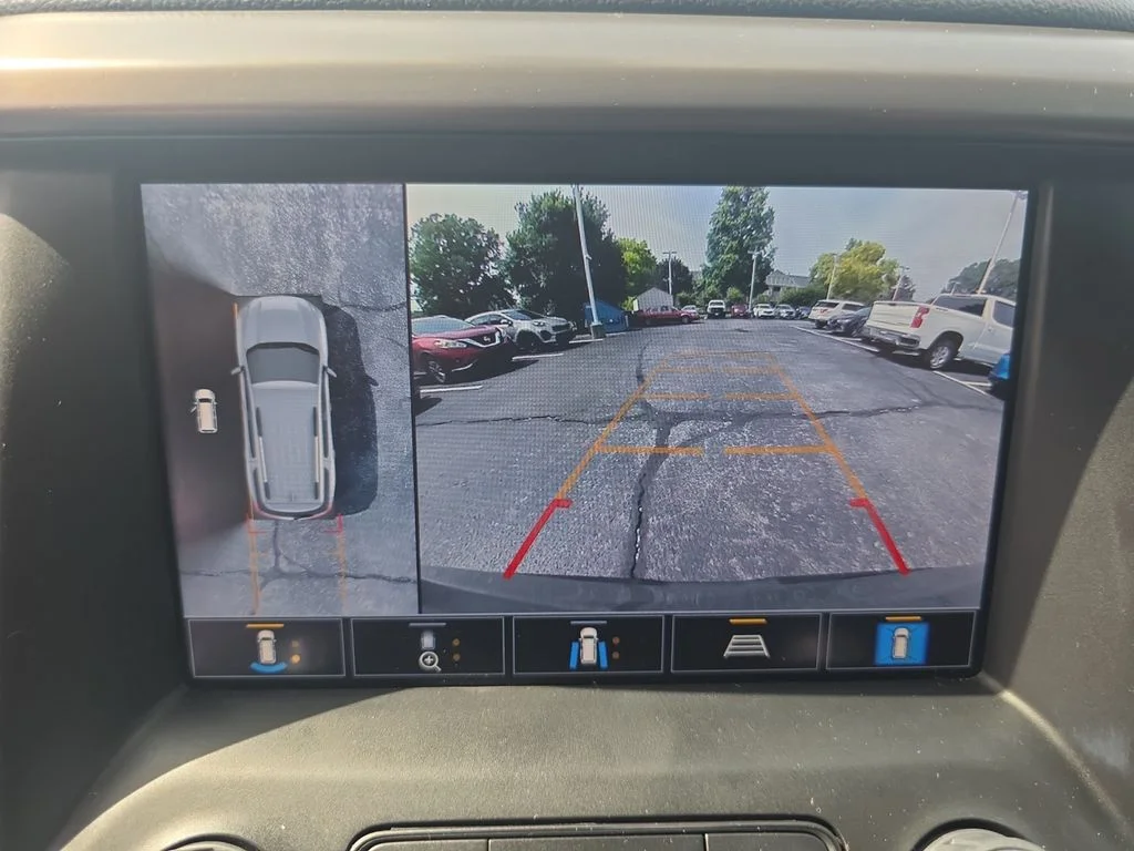 Used 2023 Silver GMC AT4 image 16