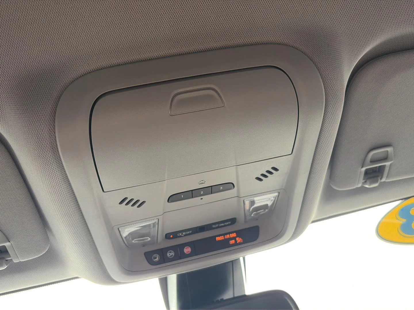 Used 2023 Summit White Chevrolet 2LT image 27