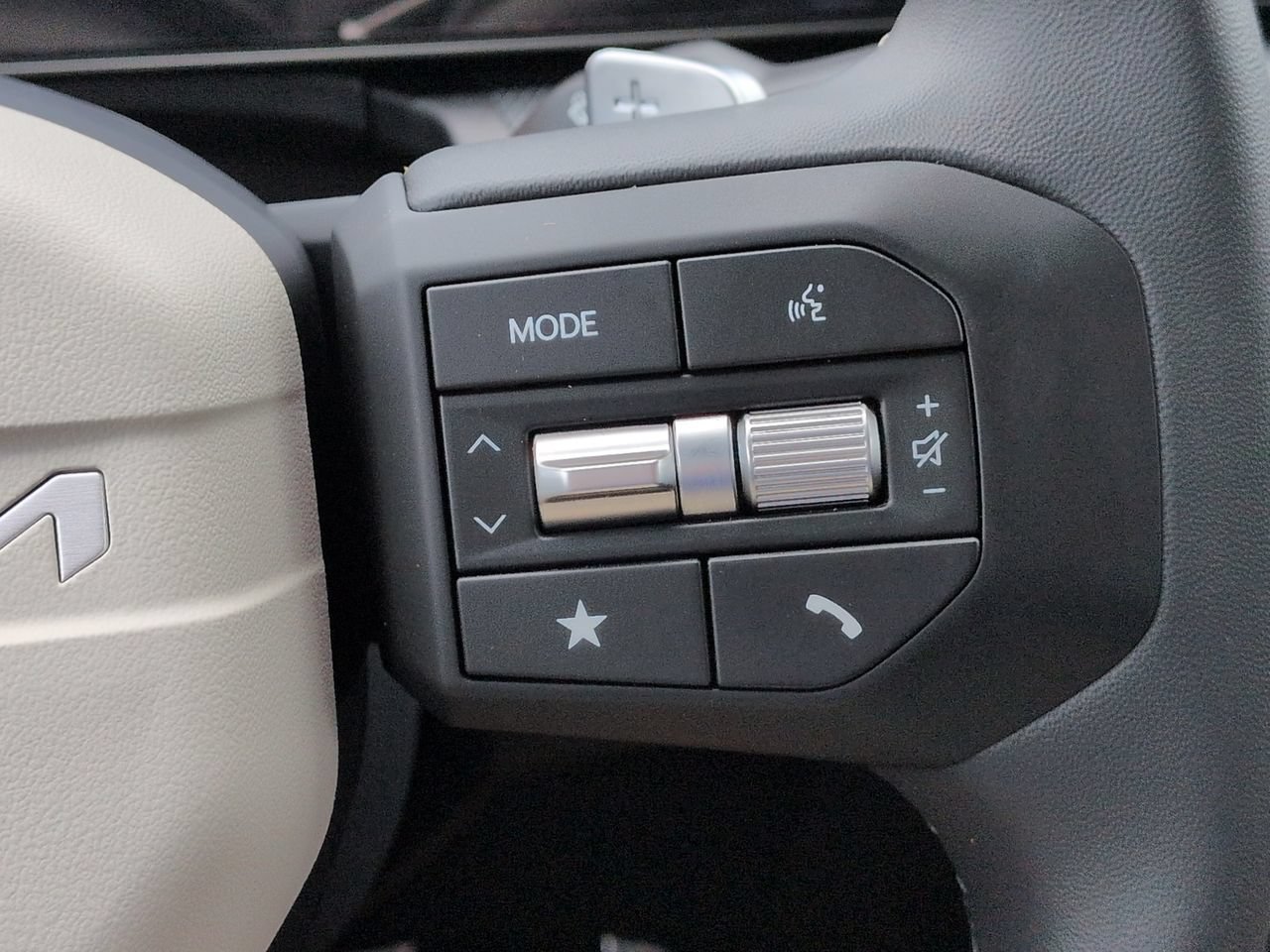 New 2026 Interstellar Gray Kia GT-Line Turbo image 30