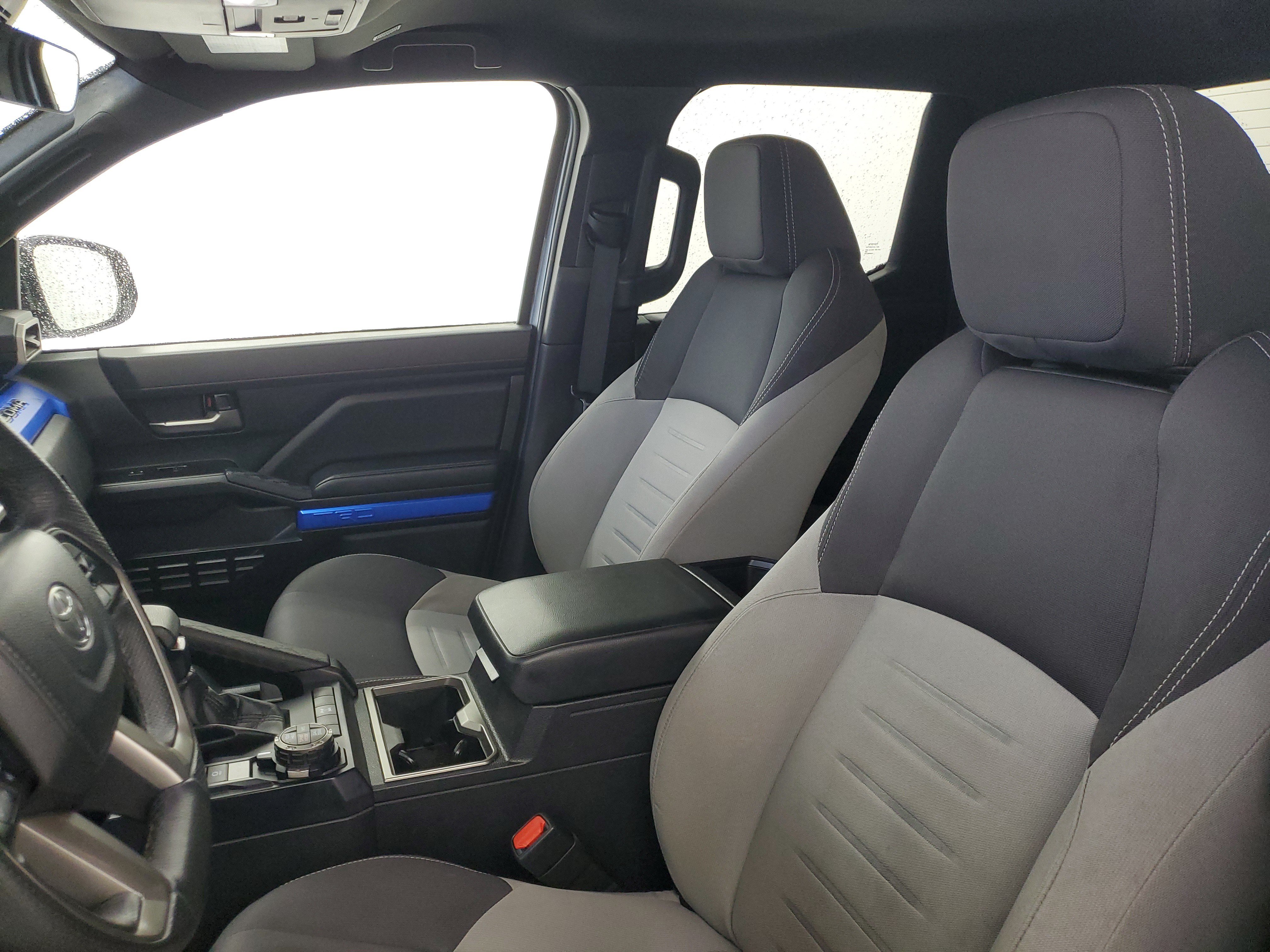 2025 Toyota Tacoma TRD Off Road - Photo 20
