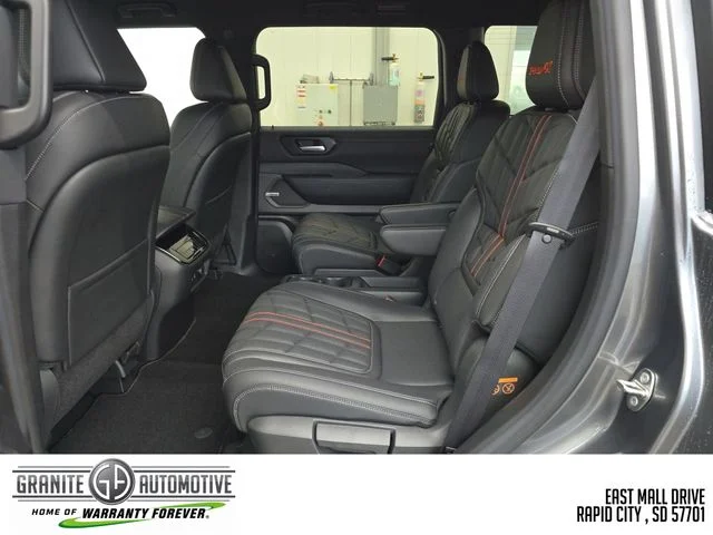 2026 Nissan Armada PRO-4X - Photo 10