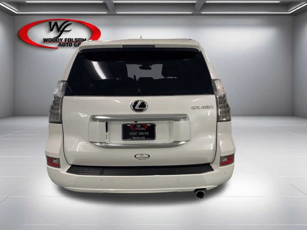Used 2022  Lexus 460 image 7