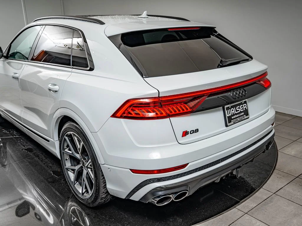 Used 2023 Glacier White Audi 4.0T Prestige image 19