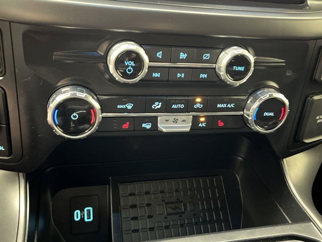 Used 2024 Oxford White Ford XLT image 23
