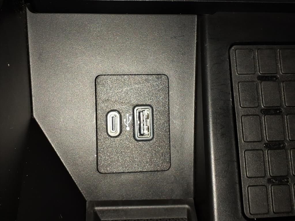 2023 FORD F-150 - Image 12