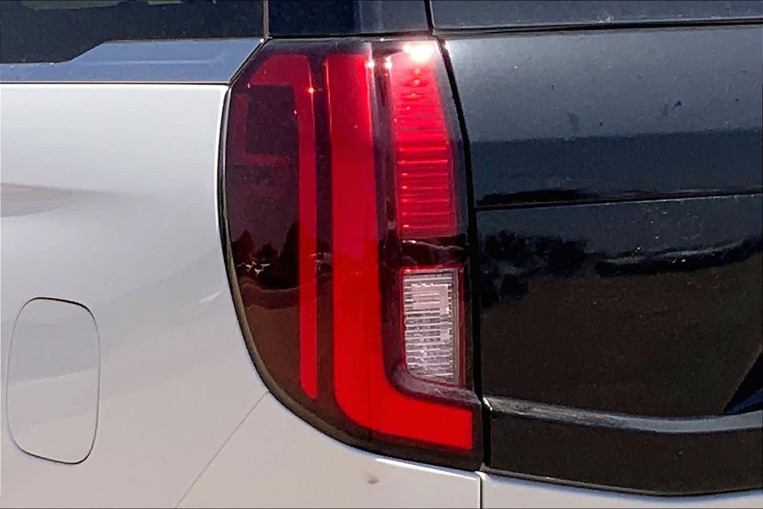 New 2026 Star White Metallic Tri-Coat Ford Active image 14