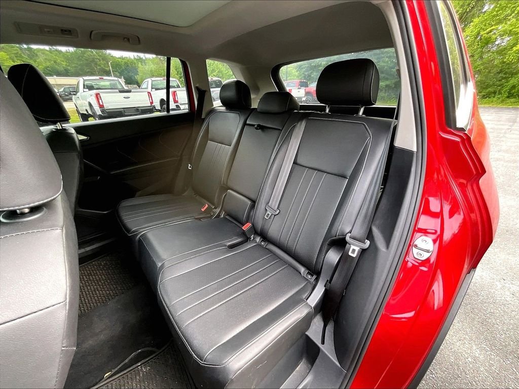 Used 2023 Red Metallic Volkswagen 2.0T SE image 15