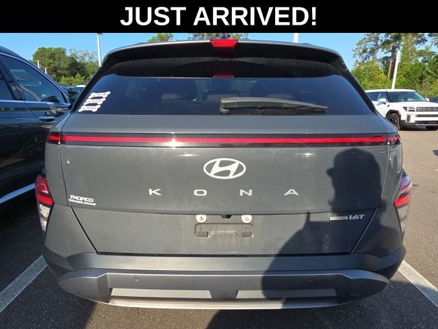 Certified Used 2025 Gray Hyundai Limited image 4