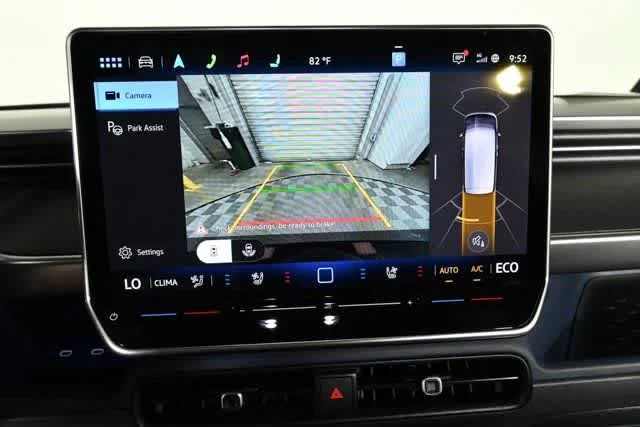2025 Volkswagen ID. Buzz PRO S - Photo 4