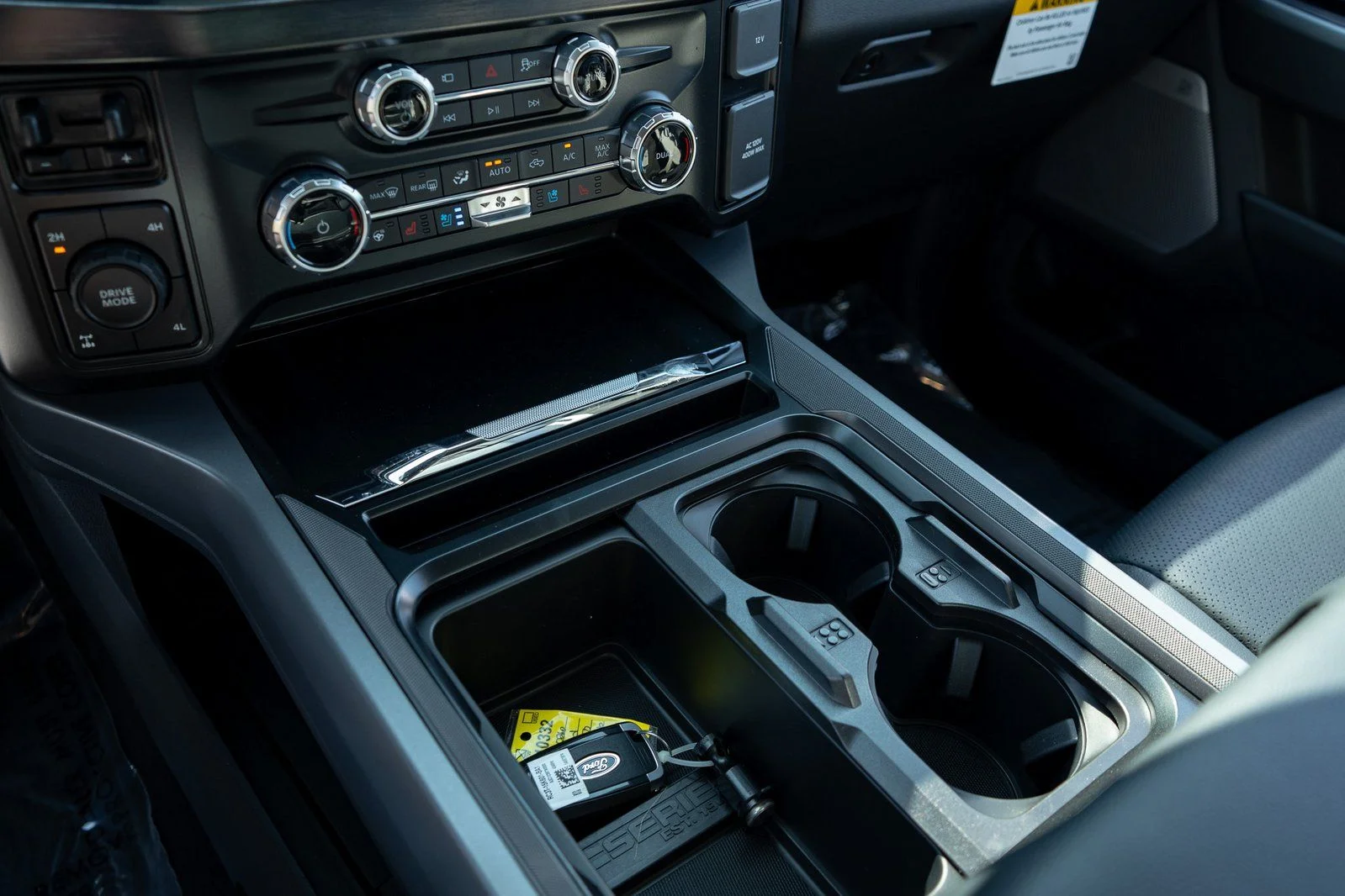 New 2026 Gray Ford Lariat image 26