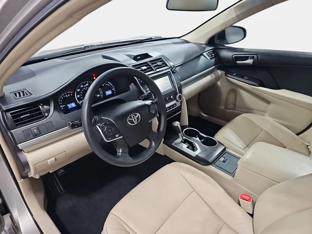 Used 2013 Beige Toyota LE image 18