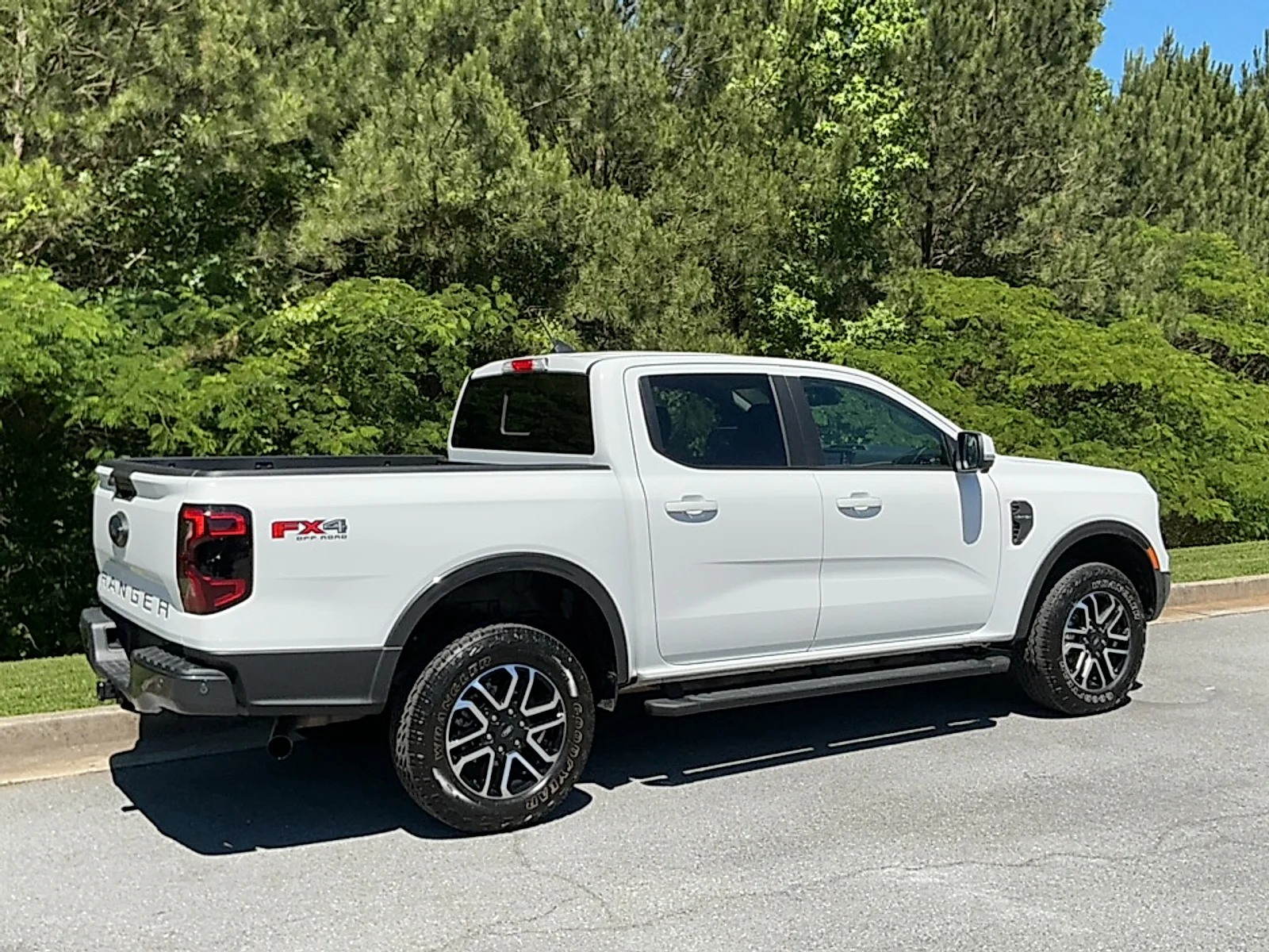 Used 2024 Oxford White Ford LARIAT image 2
