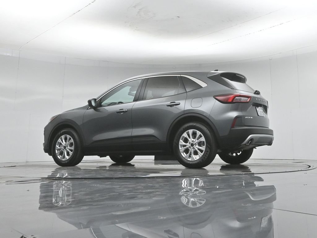 Certified Used 2024 Gray Ford Active image 4