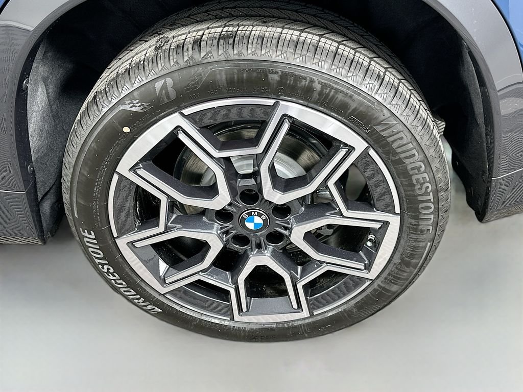 New 2026 Night Dusk Blue Metallic BMW xDrive28i image 23