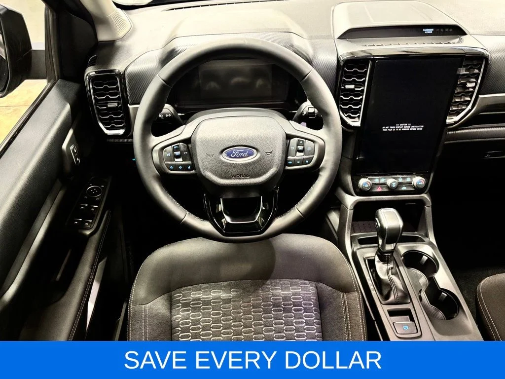 Used 2025 Black Ford XLT image 13
