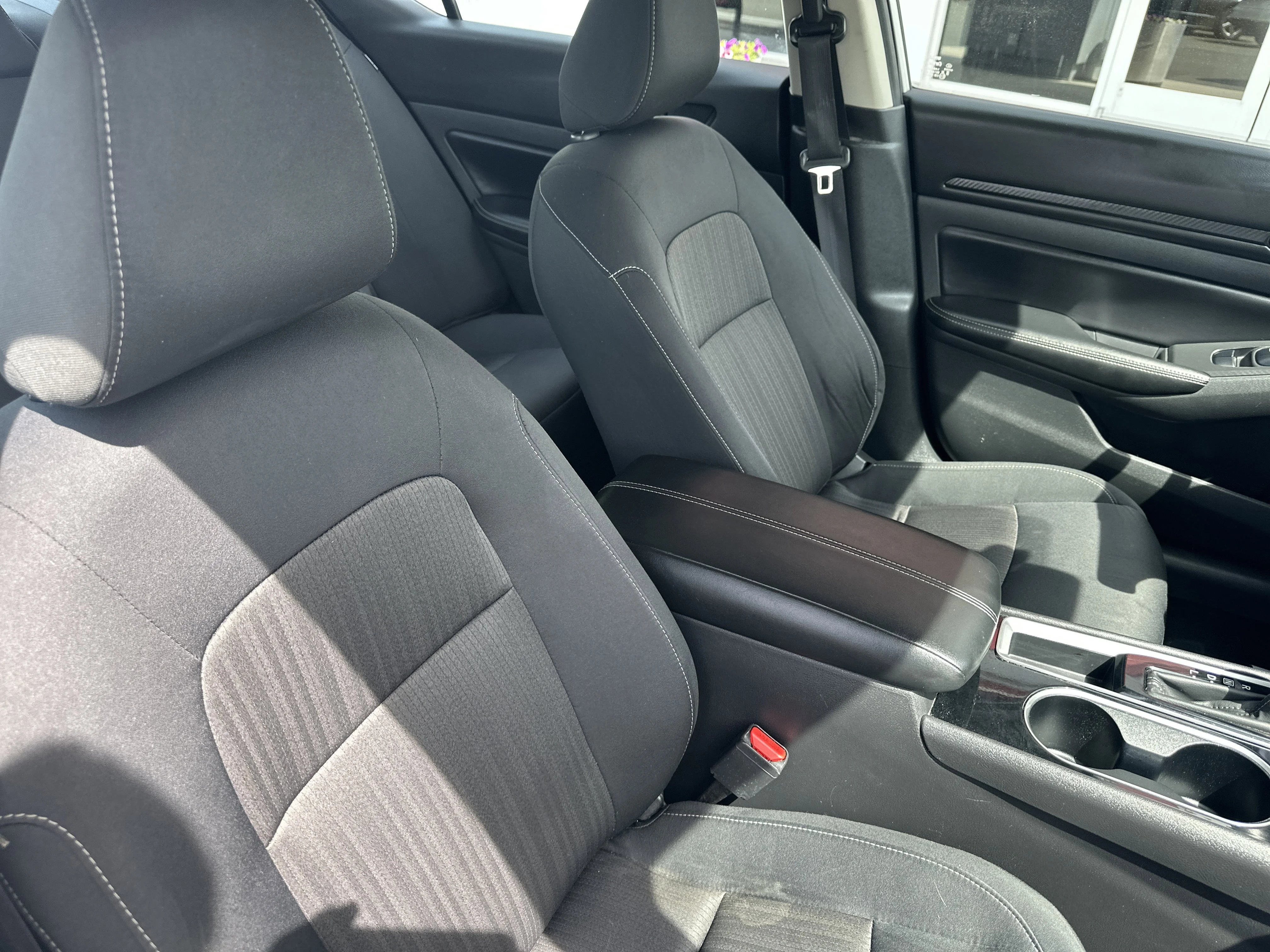 2024 Nissan Altima SV - Photo 27