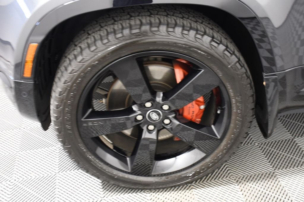 Used 2024 Santorini Black Metallic Land Rover X image 11