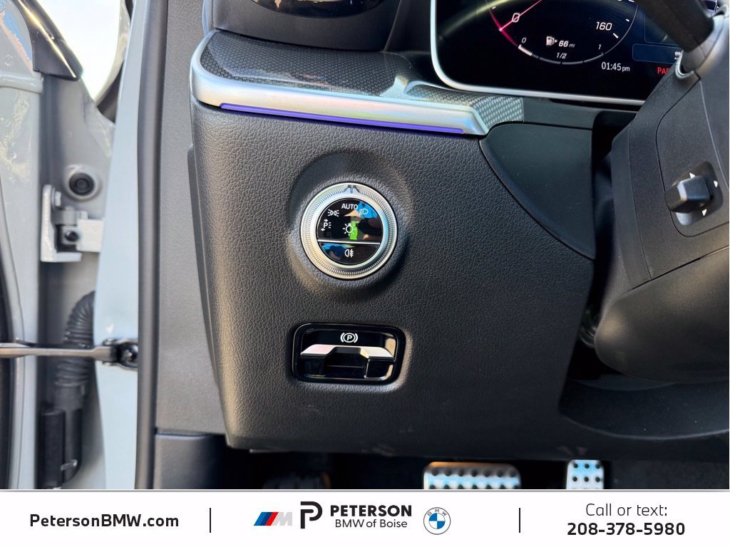Used 2025  Mercedes-Benz C 300 image 29