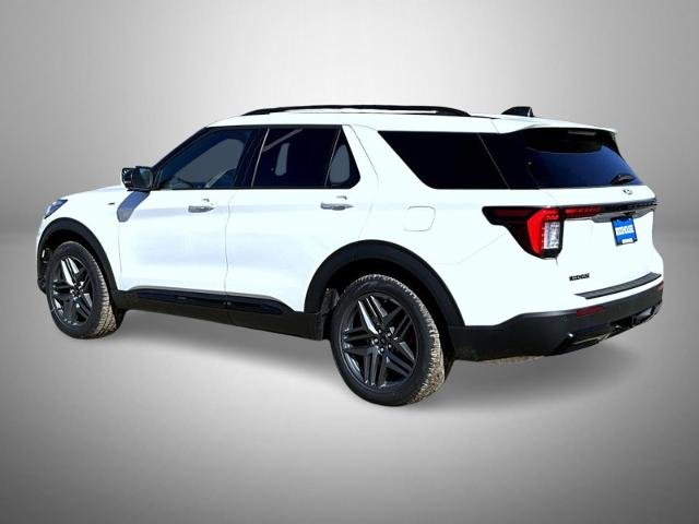 New 2027 Star White Metallic Tri-Coat Ford ST-Line image 36