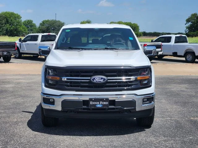New 2026 Oxford White Ford XLT image 2