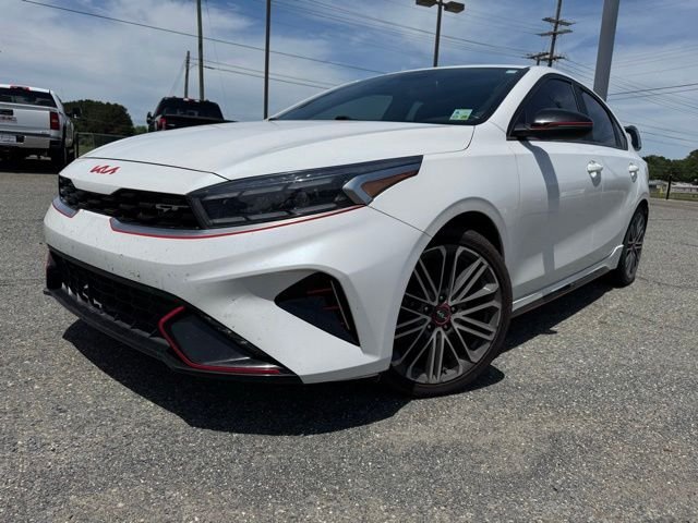 2022 Kia Forte GT's photo