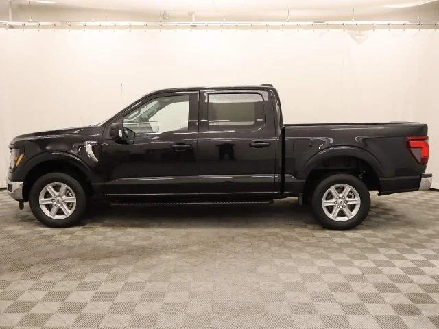 New 2026 Agate Black Metallic Ford XLT image 25