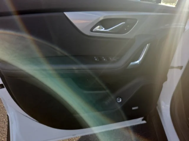 Used 2020 SUMMIT WHITE Chevrolet LT image 12