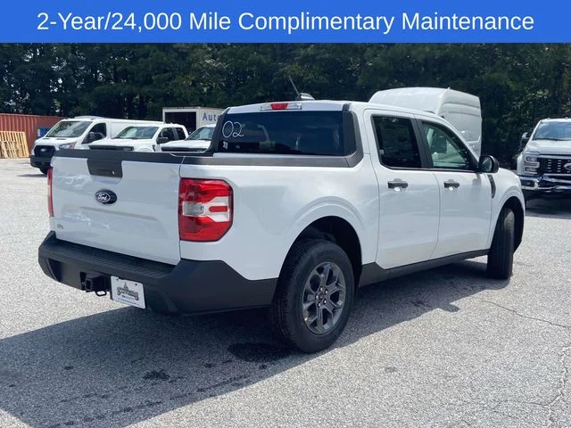 New 2026 White Ford XLT image 3