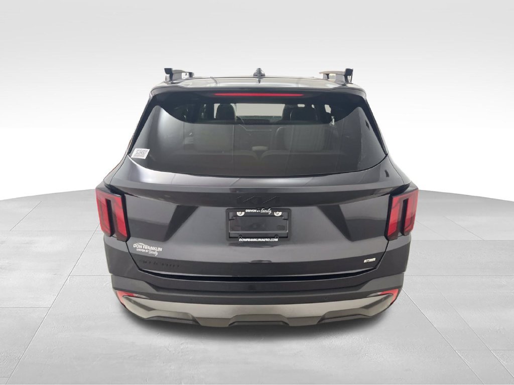 Used 2025 Gray Kia X-Line SX image 4