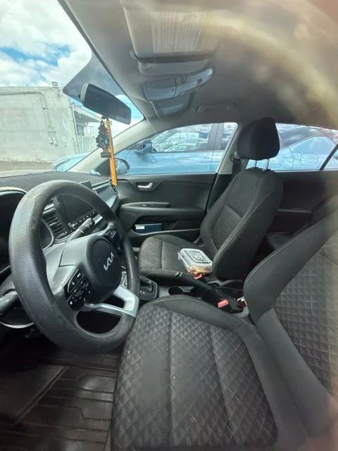 Used 2022 White Kia LX image 5