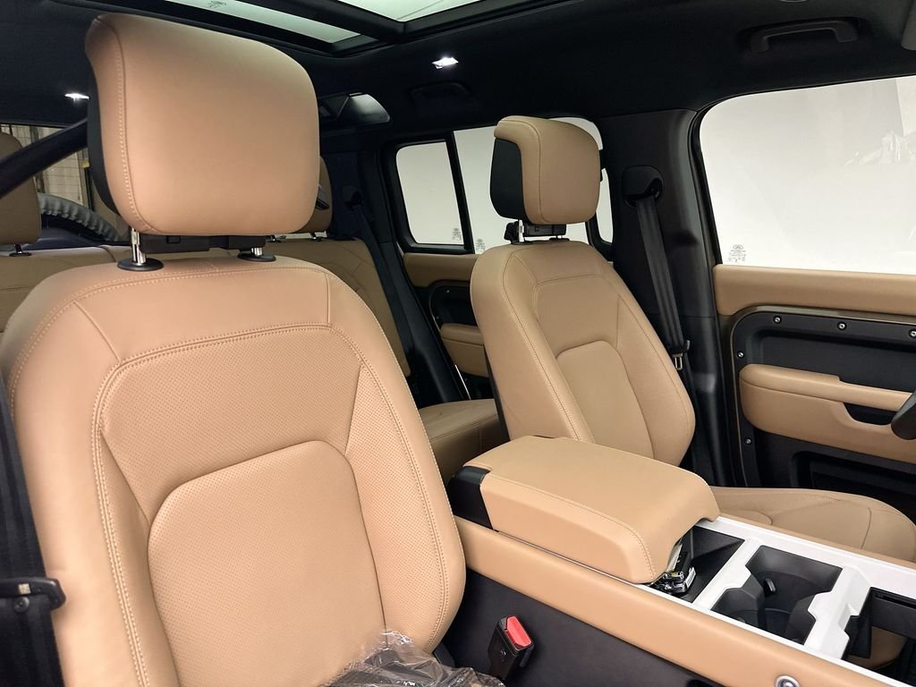 New 2026 Gondwana Stone LAND ROVER X-Dynamic SE image 6