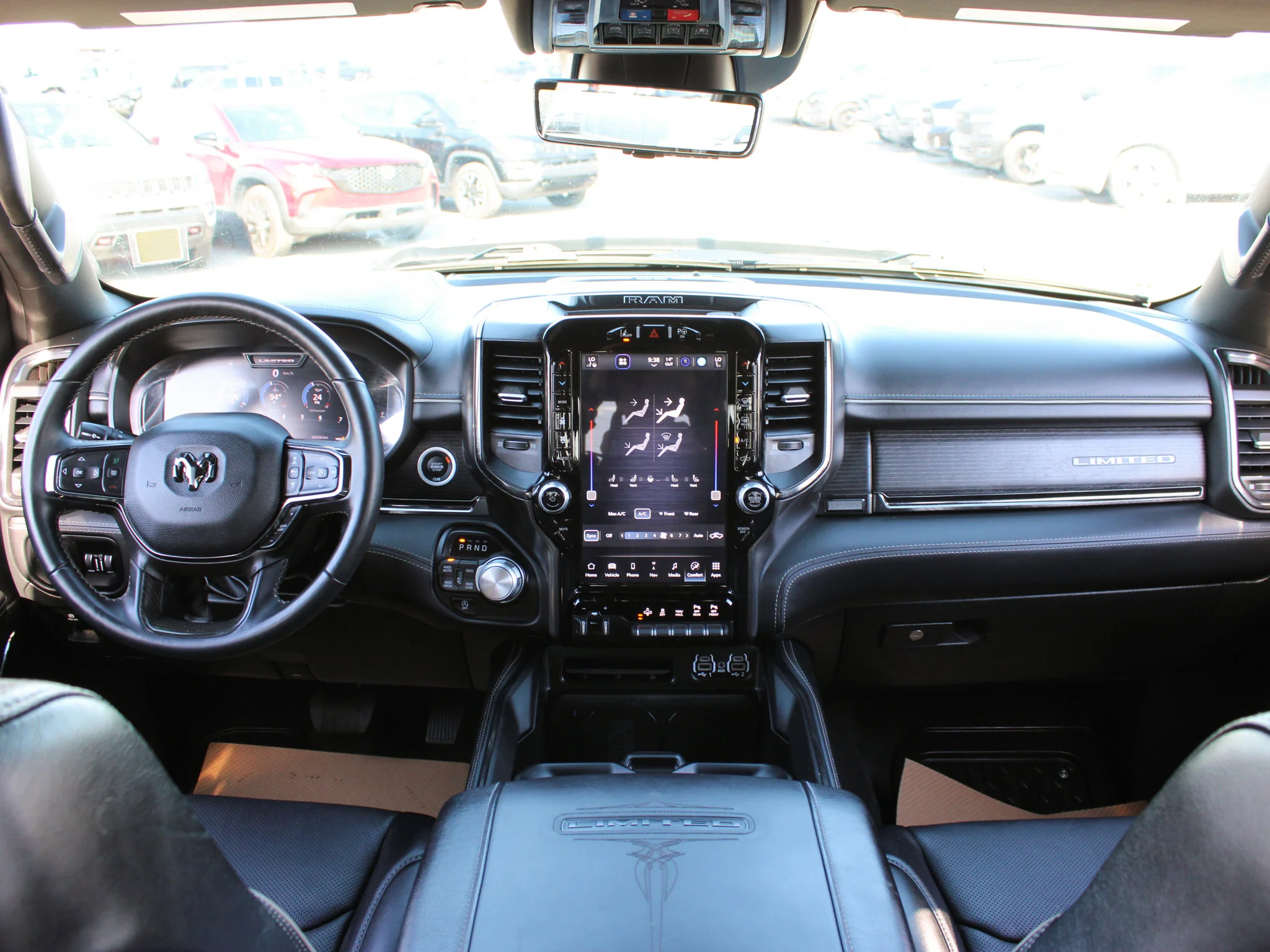 Certified Used 2024 Silver RAM Limited * No Accidents | HEMI V8 | Running Boards | Head-Up Display | 3.92 Axle Ratio | Navigation image 4