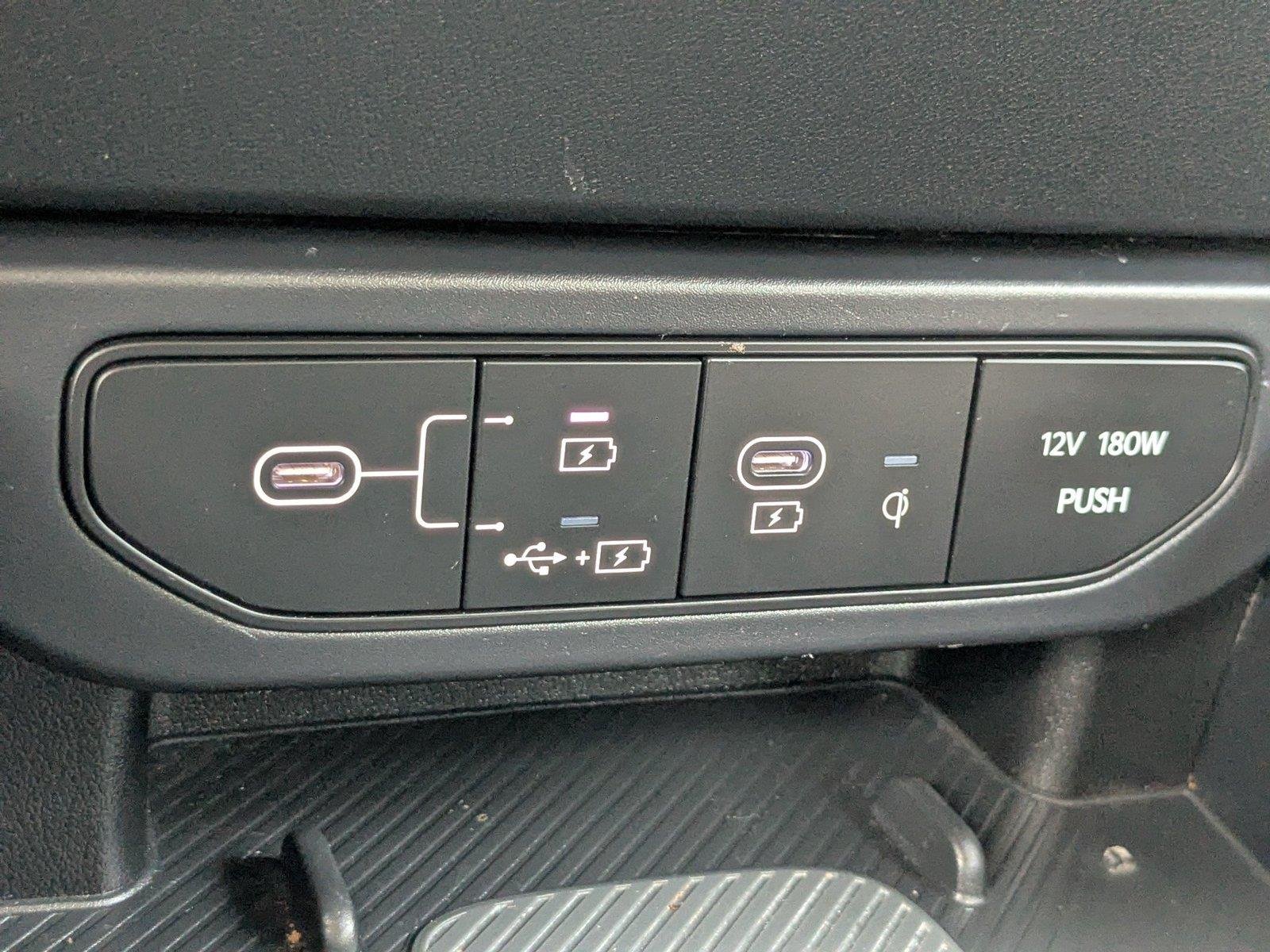 Used 2025 Aurora Black Pearl Kia EX image 19