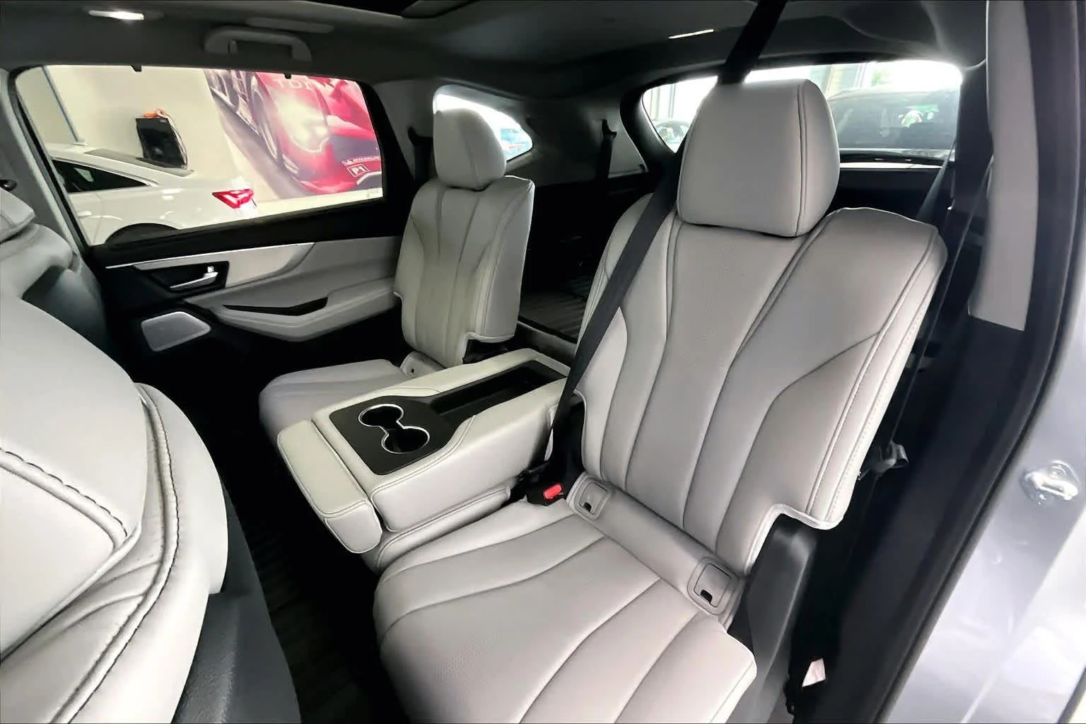 New 2026 Solar Silver Metallic Acura w/Technology Package image 12