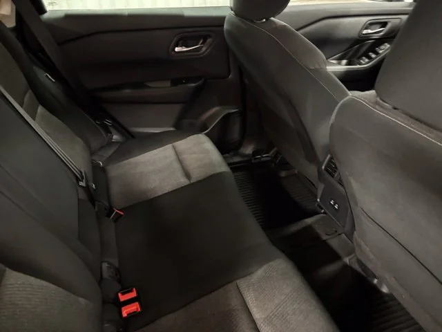 Used 2025 Silver Nissan SV image 19