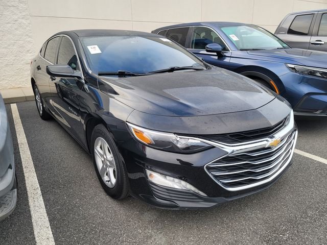 Used 2024 Black Chevrolet LT image 3