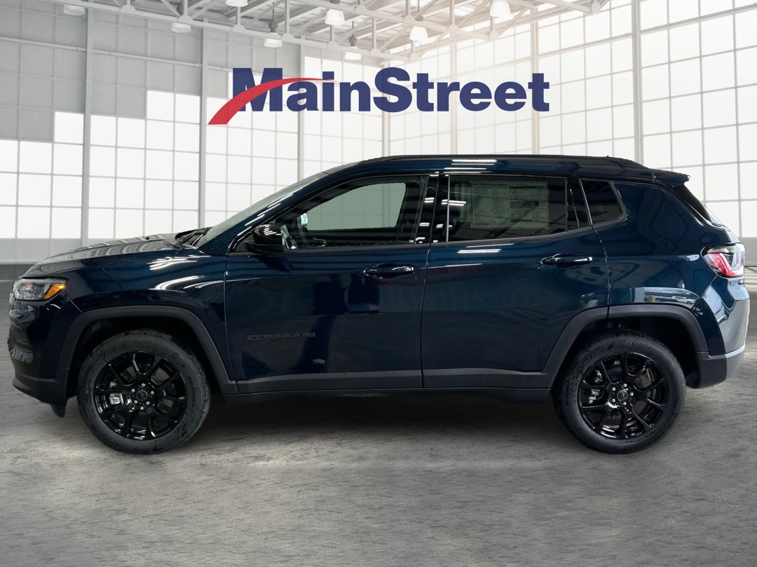 New 2026 Fathom Blue Pearl-Coat Exterior Paint Jeep Latitude image 2
