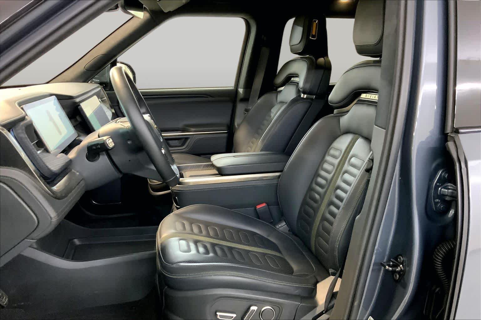Pre-Owned 2025 Rivian R1S Adventure