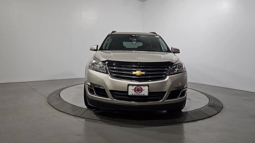 Used 2015 Gold Chevrolet LT image 9
