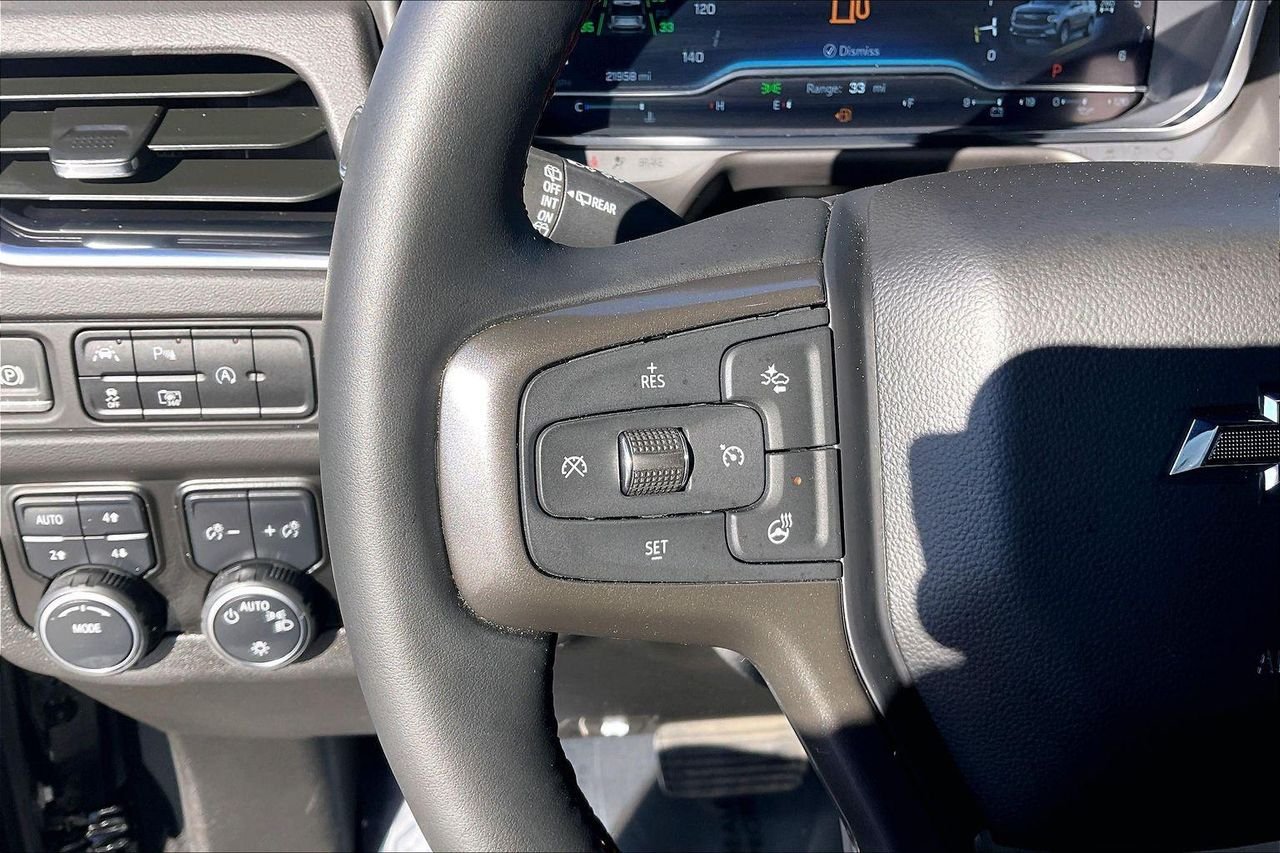 Used 2024 Black Chevrolet 4WD RST image 9